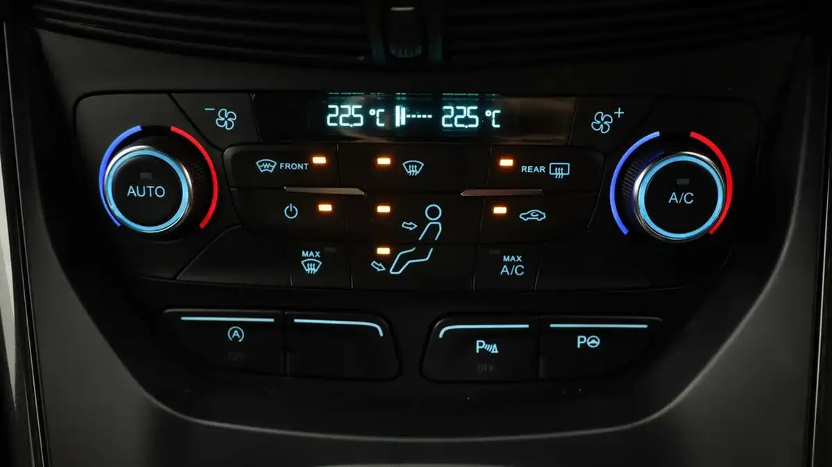 2019-ford-kuga-15t-st-line-edition-150ps-big-4
