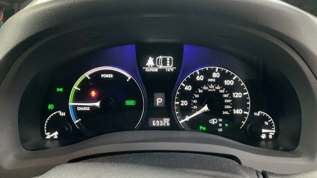 2012-lexus-rx-450h-35-se-l-big-3