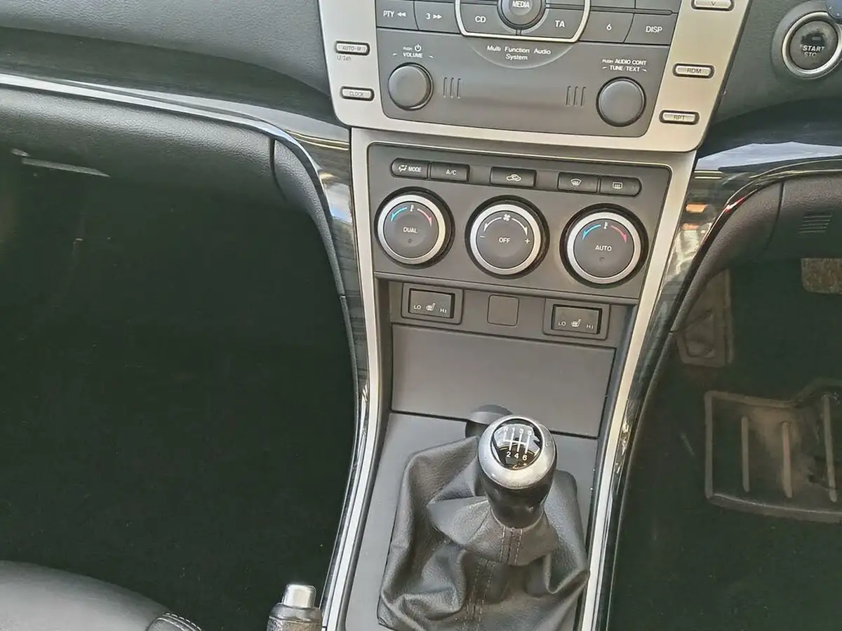 2009-mazda-mazda6-25-sl-big-13