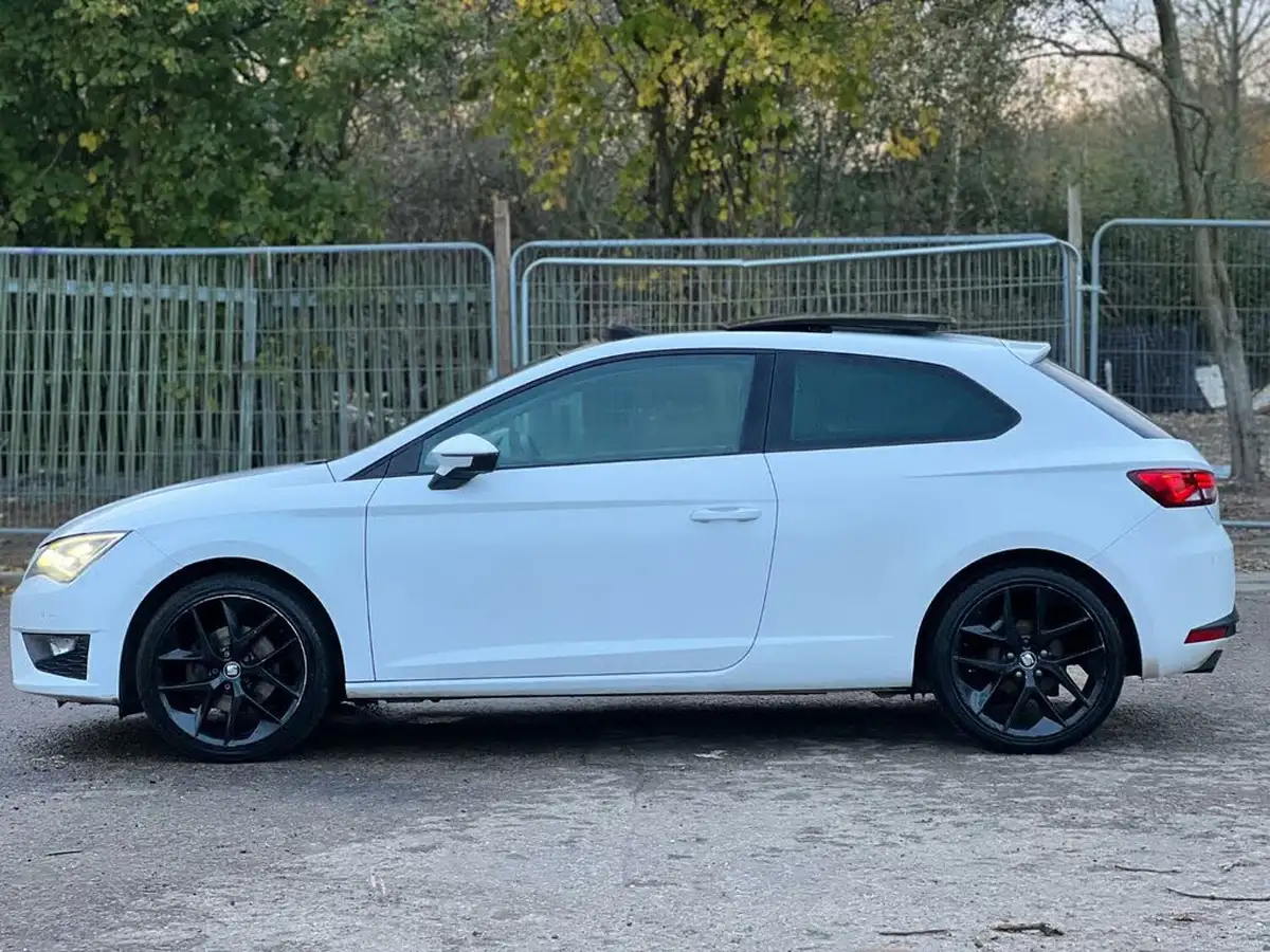 2014-seat-leon-14-fr-tech-pack-140ps-ss-sportcoupe-3d-1395cc-big-5