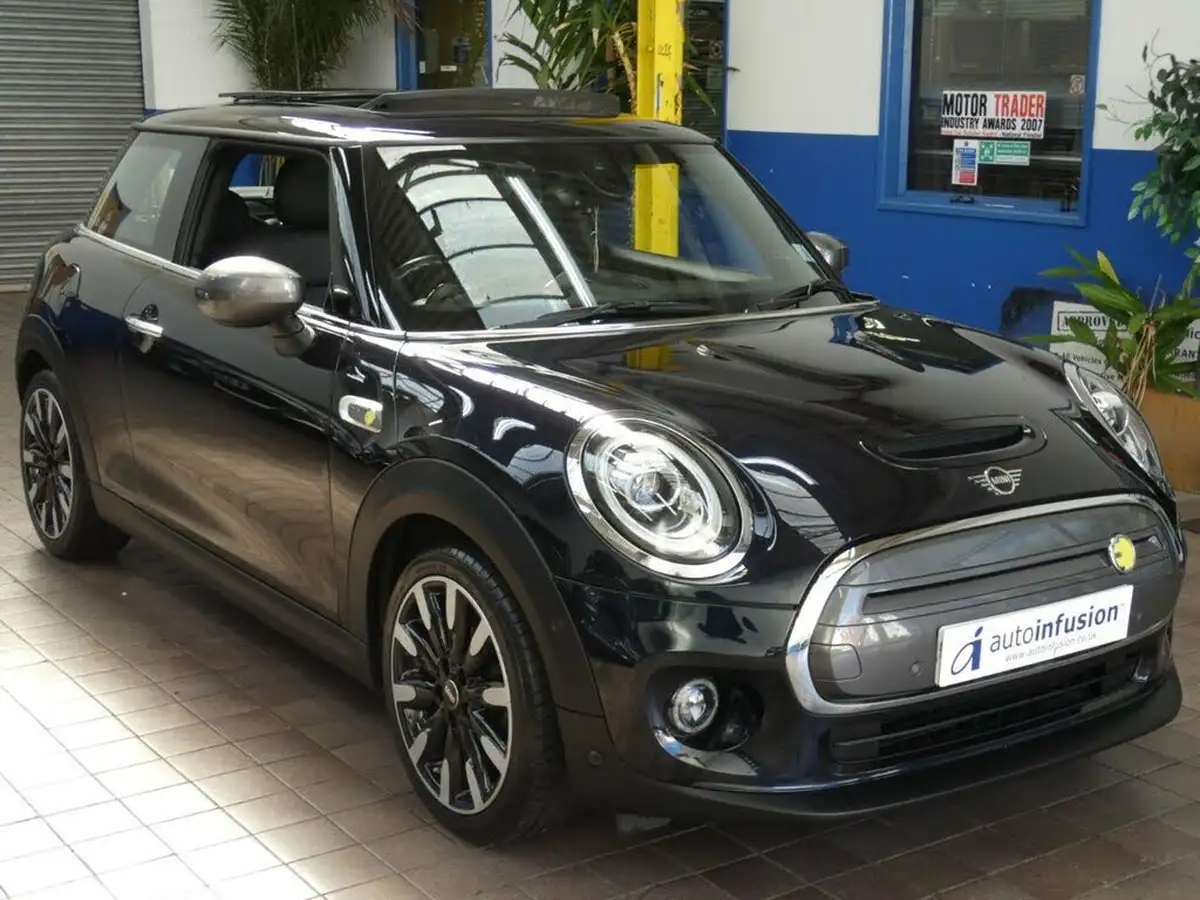 2020-mini-cooper-e-cooper-s-3-big-5
