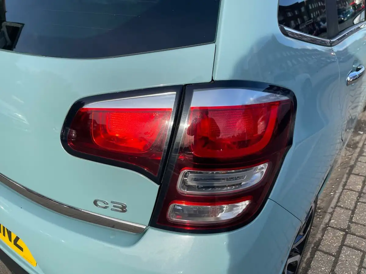 2017-citroen-c3-12-platinum-big-13
