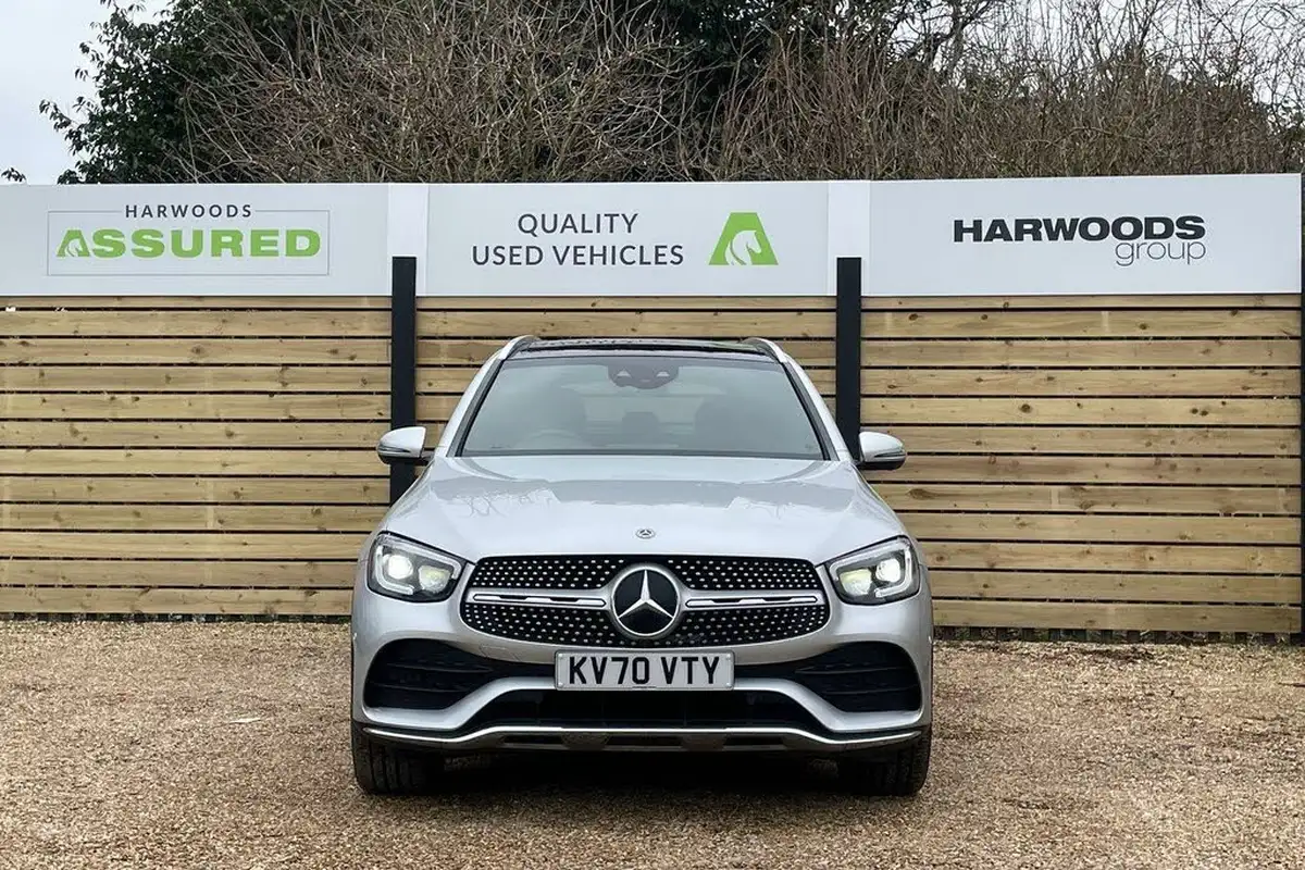 2020-mercedes-benz-glc-class-20d-glc300d-amg-line-premium-plus-station-wagon-5d-big-12