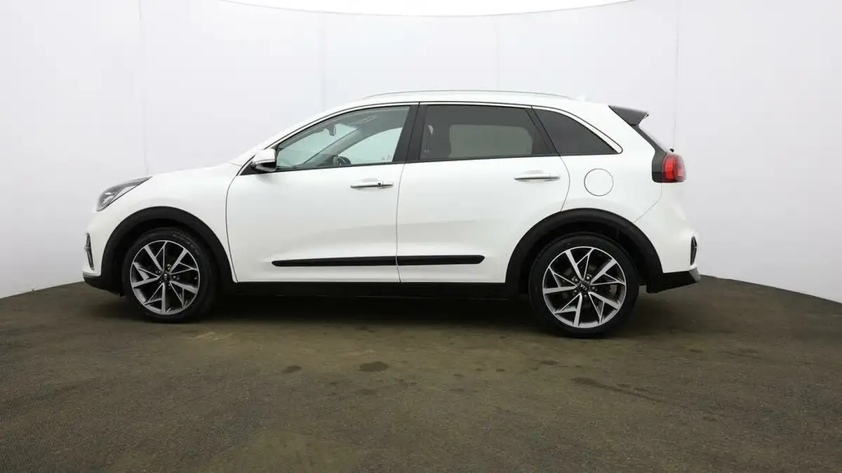 2021-kia-niro-16-gdi-4-132kwh-big-55
