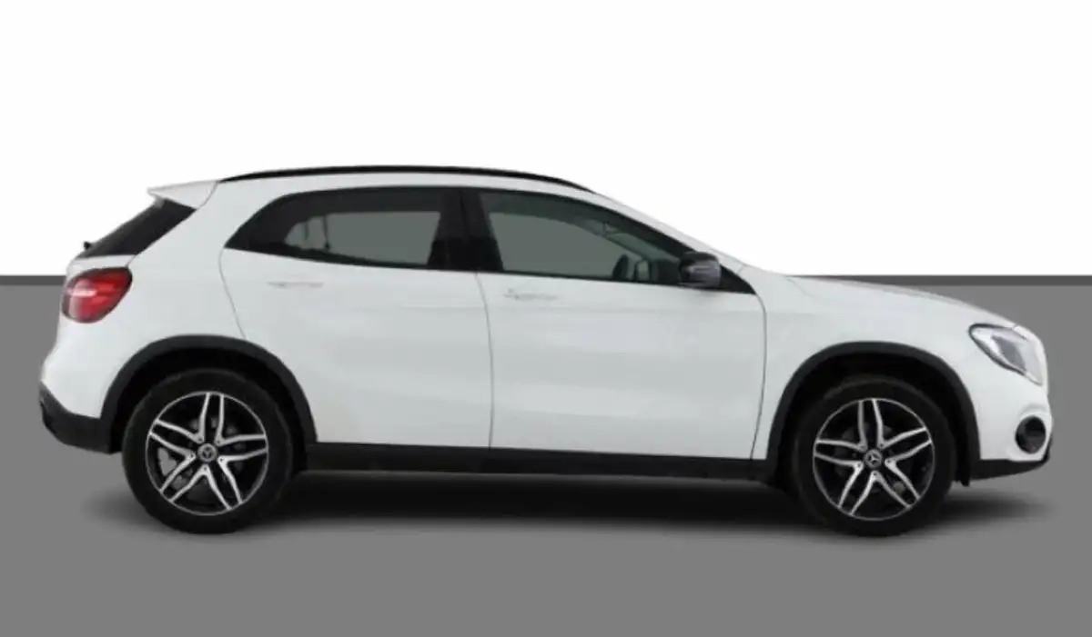 2019-mercedes-benz-gla-class-16-gla-180-urban-edition-7g-dct-big-1