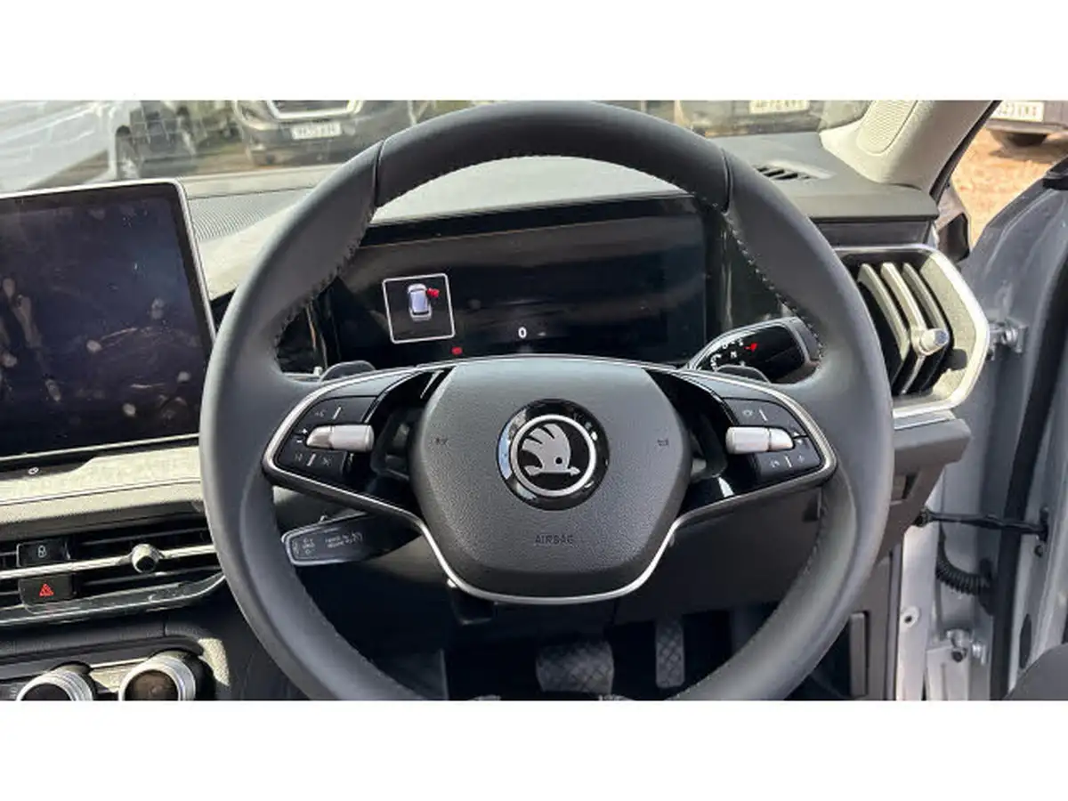 2024-skoda-kodiaq-15-tsi-se-l-204ps-iv-5-dsg-big-9