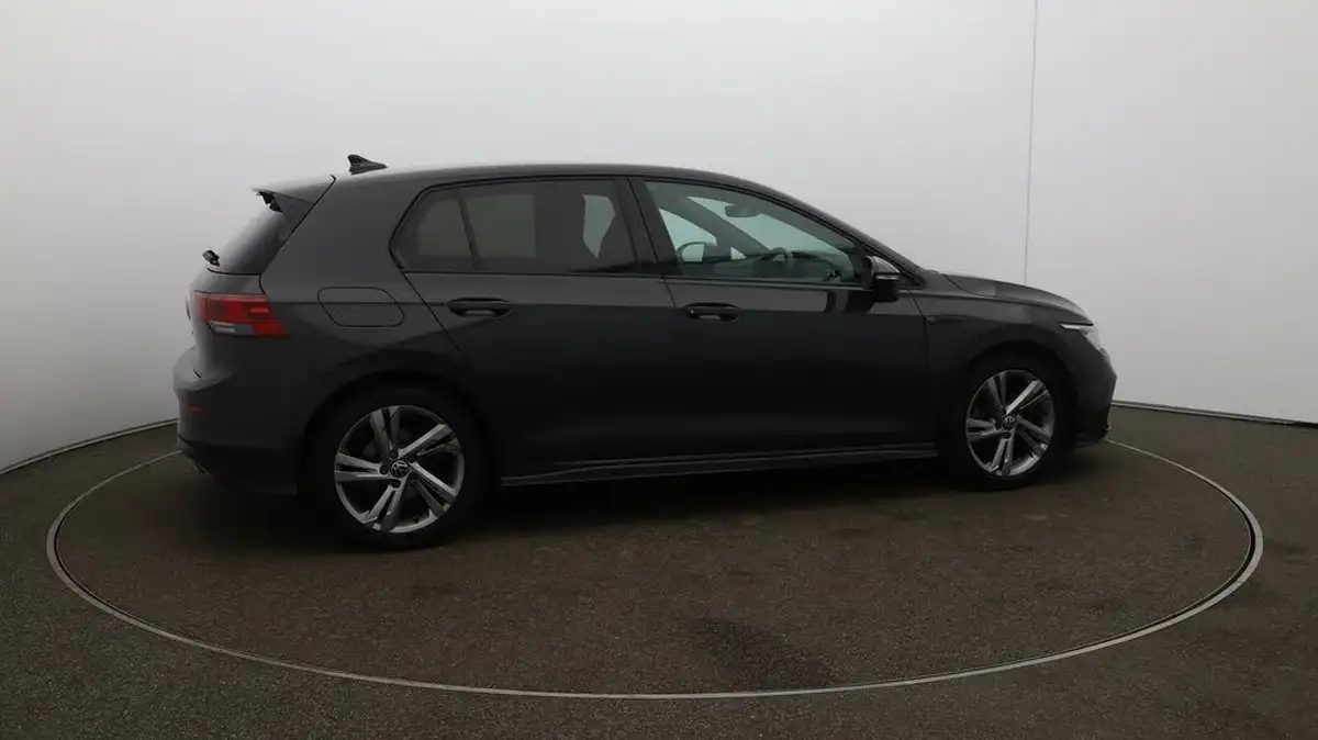 2022-volkswagen-golf-15-tsi-r-line-150ps-hatchback-big-45
