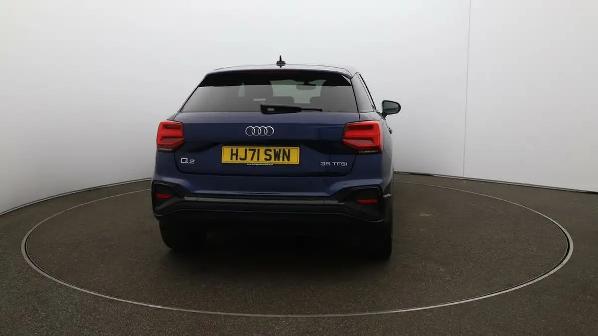 2021-audi-q2-15-35-tfsi-black-edition-big-6