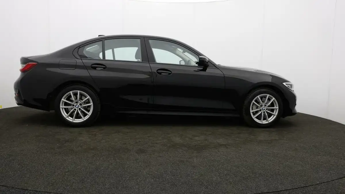 2020-bmw-3-series-20-330e-se-pro-saloon-4d-big-30