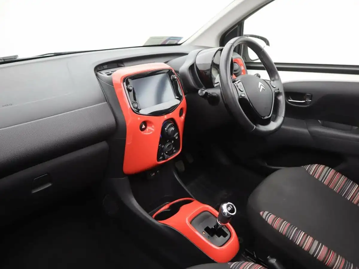 2019-citroen-c1-10-vti-flair-72ps-5d-etg-big-8