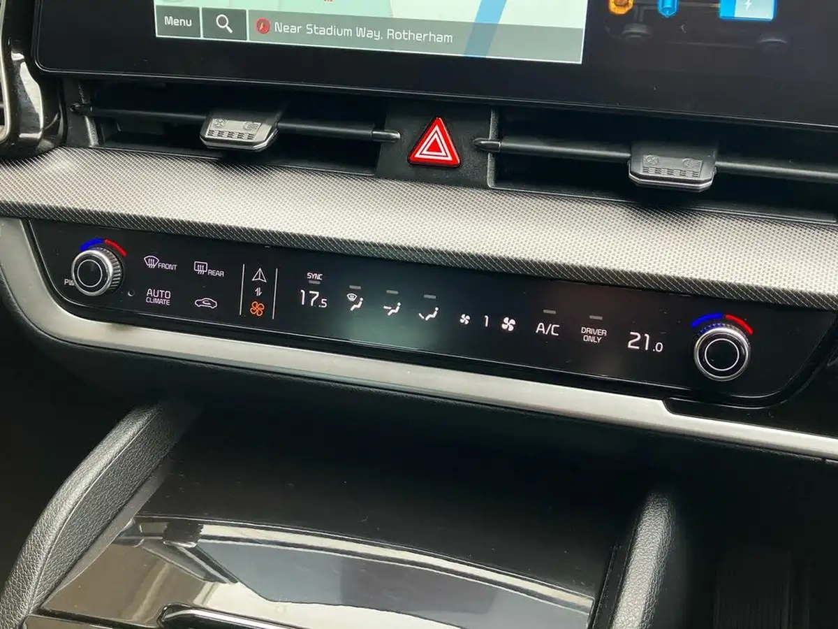 2024-kia-sportage-16-t-gdi-gt-line-s-207bhp-hev-auto-big-11