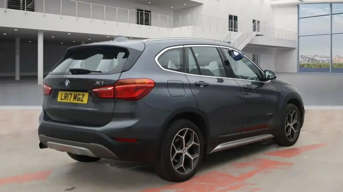 2017-bmw-x1-20td-xdrive18d-xline-auto-big-7