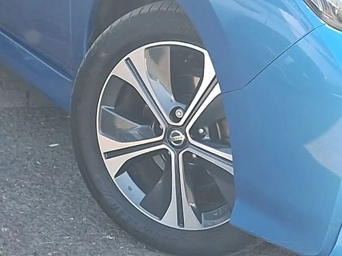 2021-nissan-leaf-e-n-connecta-big-8