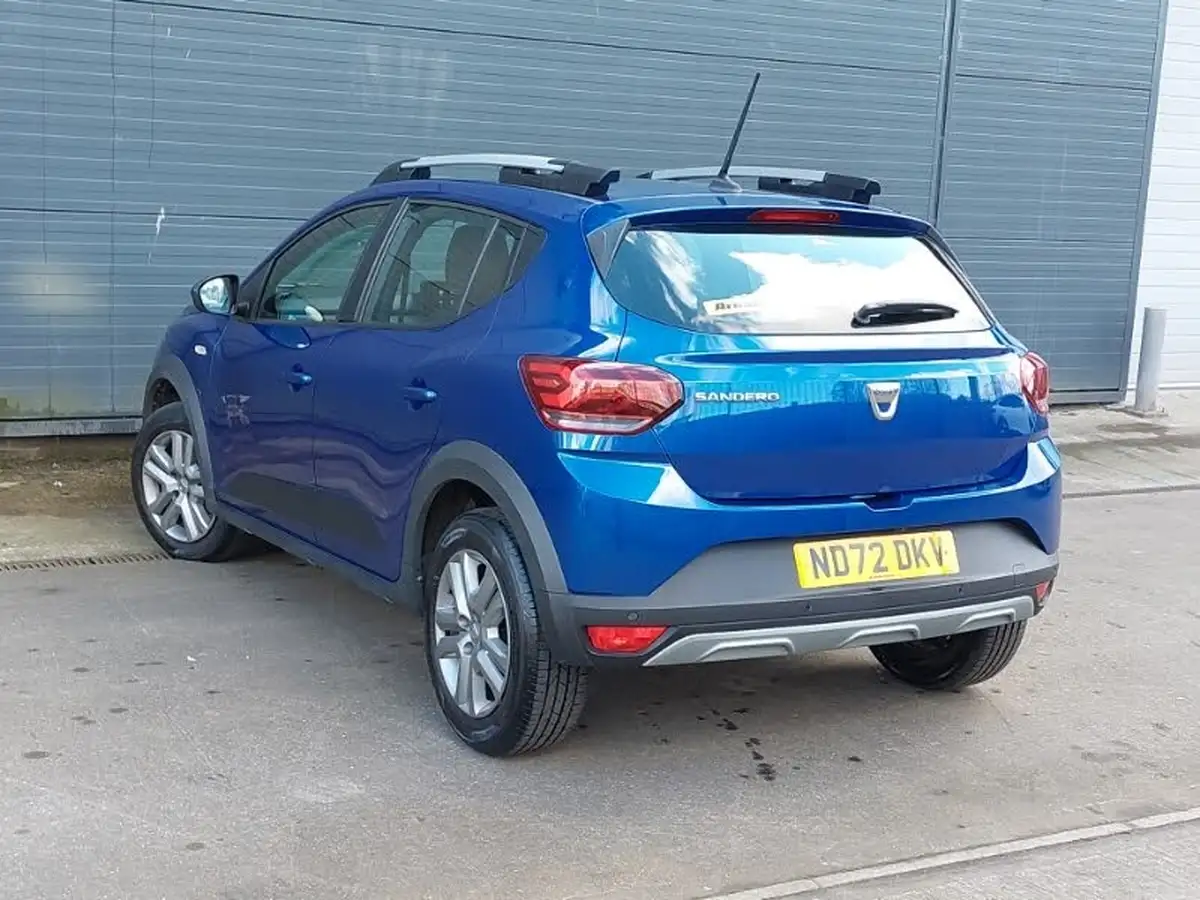 2022-dacia-sandero-stepway-10-tce-comfort-90bhp-auto-big-1