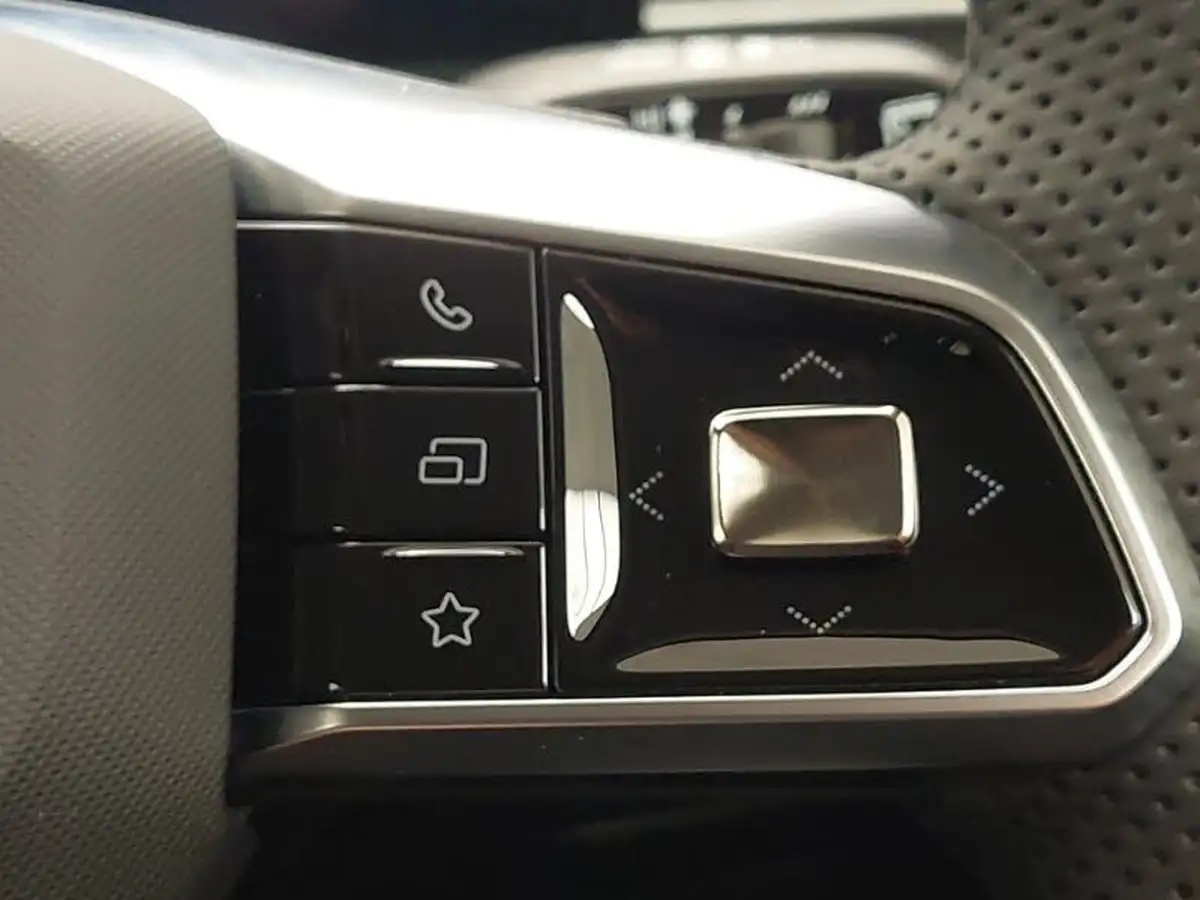 2024-mg-hs-15t-gdi-trophy-273ps-plug-in-hybrid-1496cc-auto-big-18
