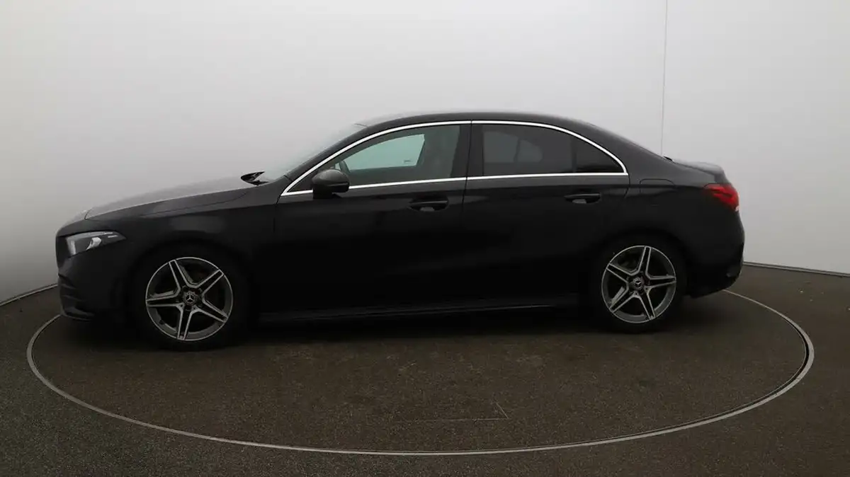 2020-mercedes-benz-a-class-13-a200-amg-line-saloon-4d-7g-dct-big-55