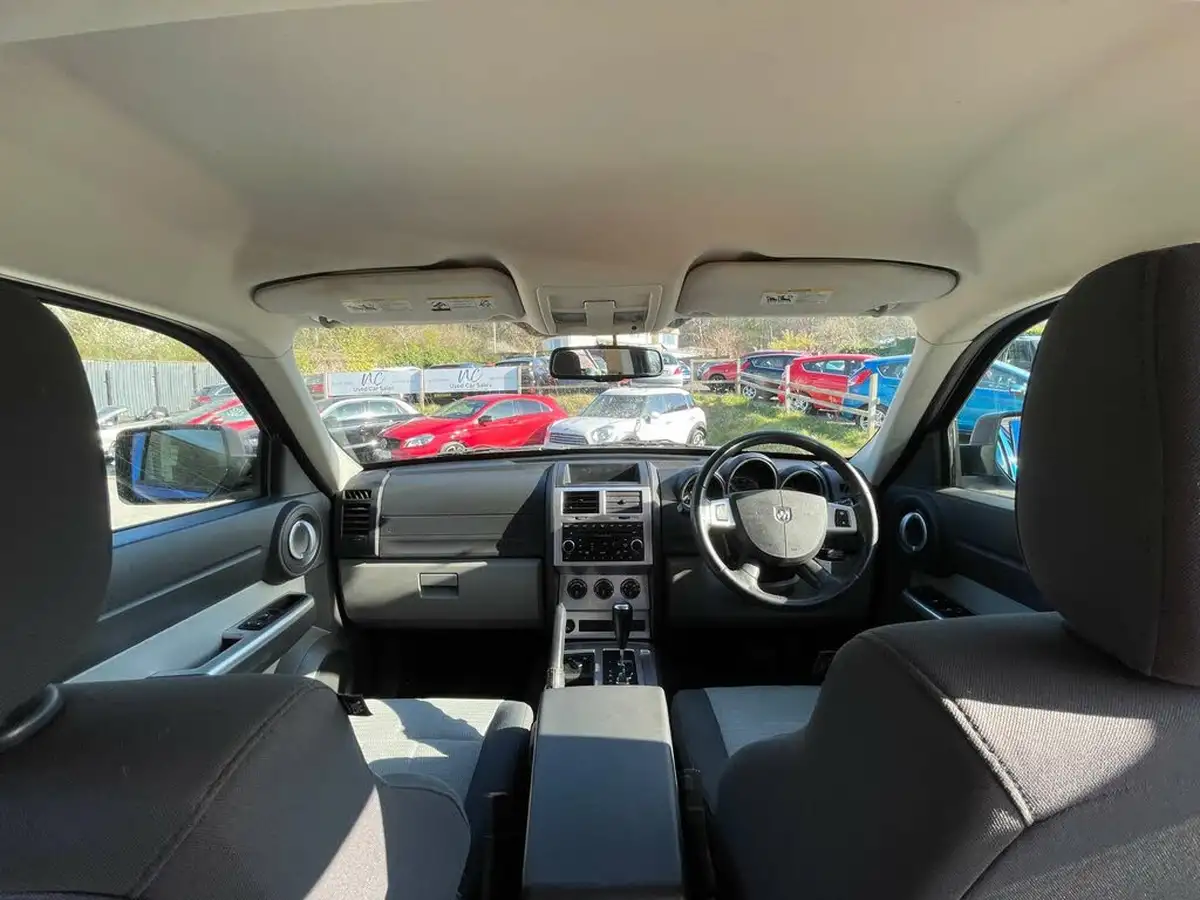 2009-dodge-nitro-28td-sxt-auto-big-36