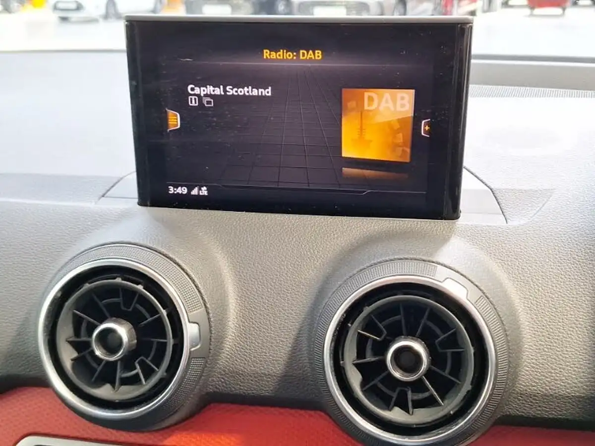 2020-audi-q2-16-30-tdi-sport-big-14