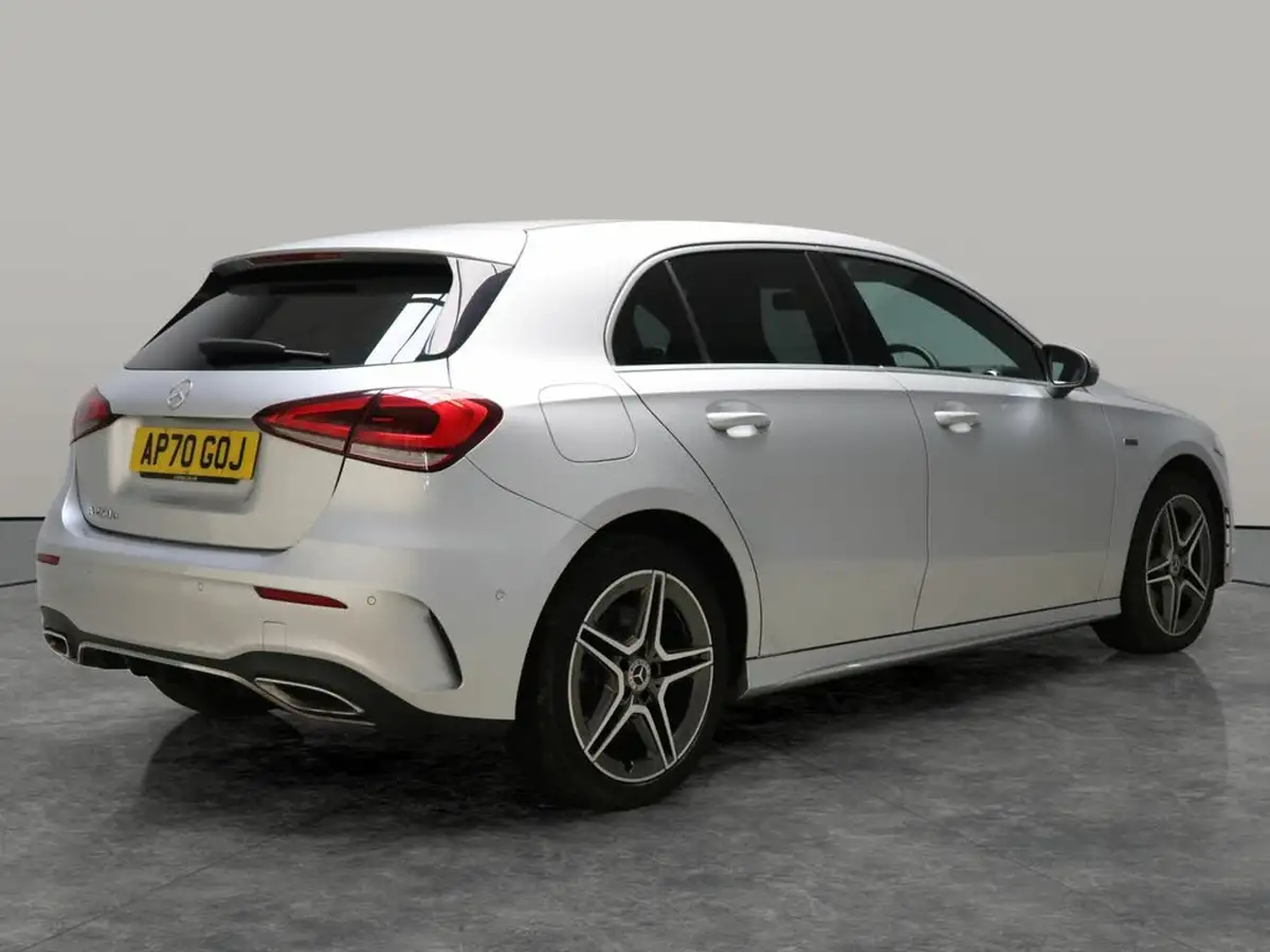 2020-mercedes-benz-a-class-13-a250e-amg-line-executive-hatchback-5d-big-8