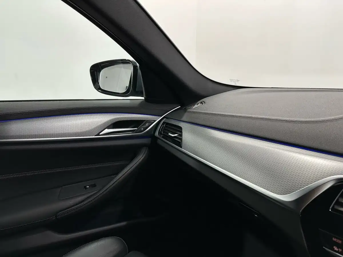 2020-bmw-5-series-30td-530d-m-sport-261bhp-touring-5d-big-25