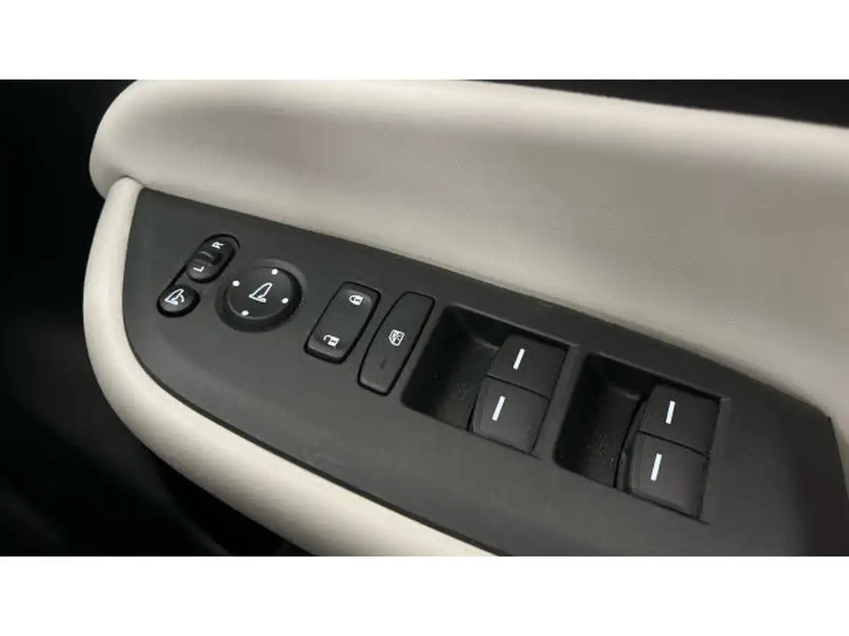 2022-honda-jazz-15-i-mmd-ex-107ps-big-20