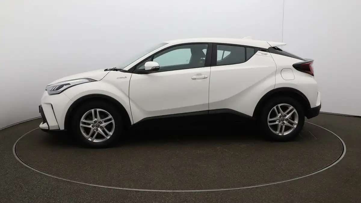 2021-toyota-c-hr-18-vvt-i-icon-big-56