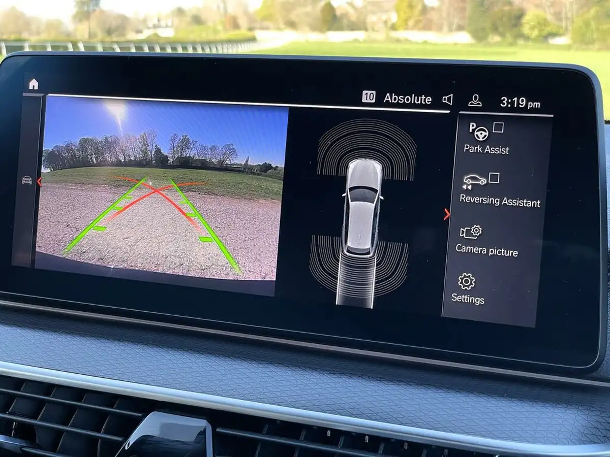 2020-bmw-5-series-20td-520d-m-sport-187bhp-mht-touring-5d-big-47