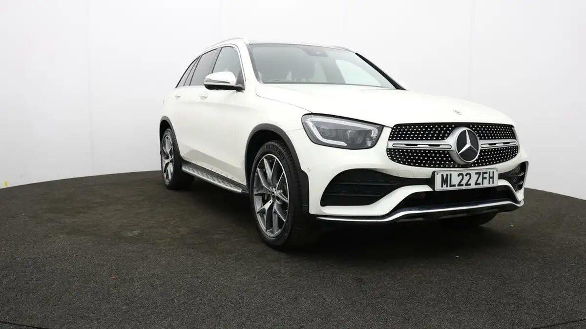 2022-mercedes-benz-glc-class-20d-glc300d-amg-line-premium-plus-245ps-station-wagon-5d-1950cc-big-43