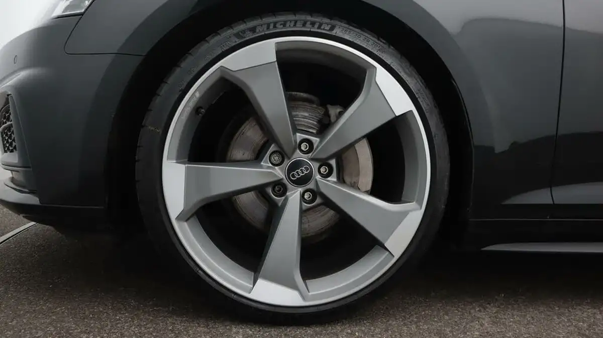 2020-audi-a5-20-40-tdi-black-edition-sportback-5d-big-18