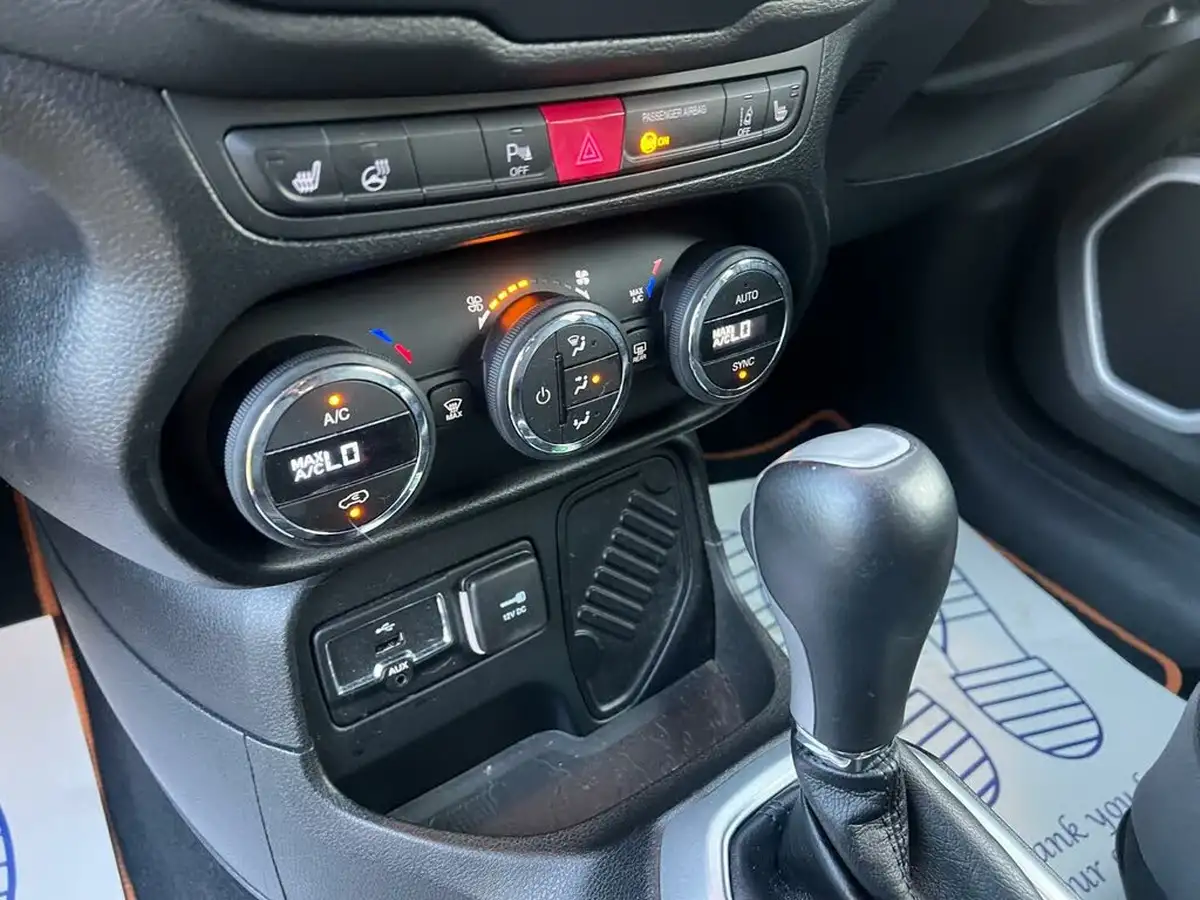 2016-jeep-renegade-14-multiair-ii-limited-138bhp-1368cc-ddct-big-21