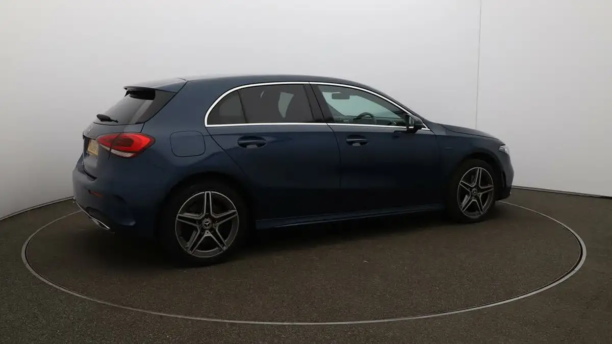 2021-mercedes-benz-a-class-13-a250e-amg-line-executive-hatchback-5d-big-45