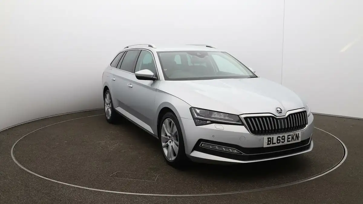 2019-skoda-superb-20-tsi-se-l-estate-big-33