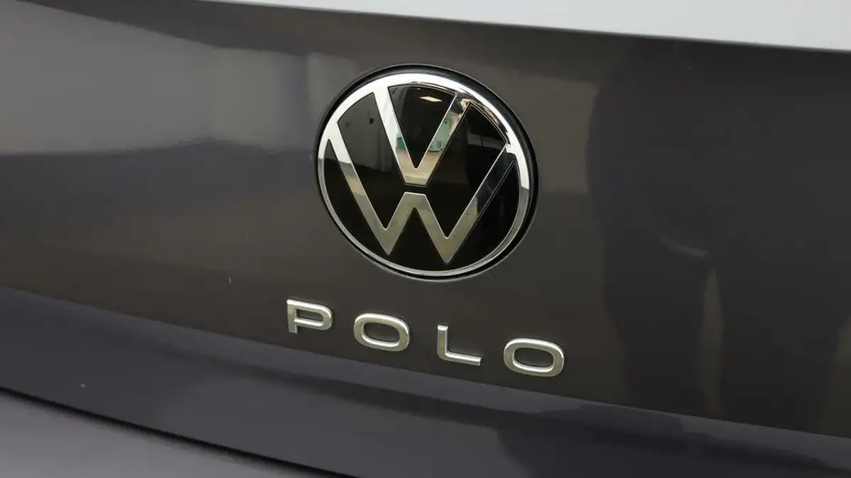 2022-volkswagen-polo-10-tsi-life-dsg-big-19