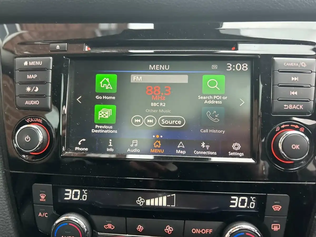 2019-nissan-qashqai-13-dig-t-tekna-140ps-big-14