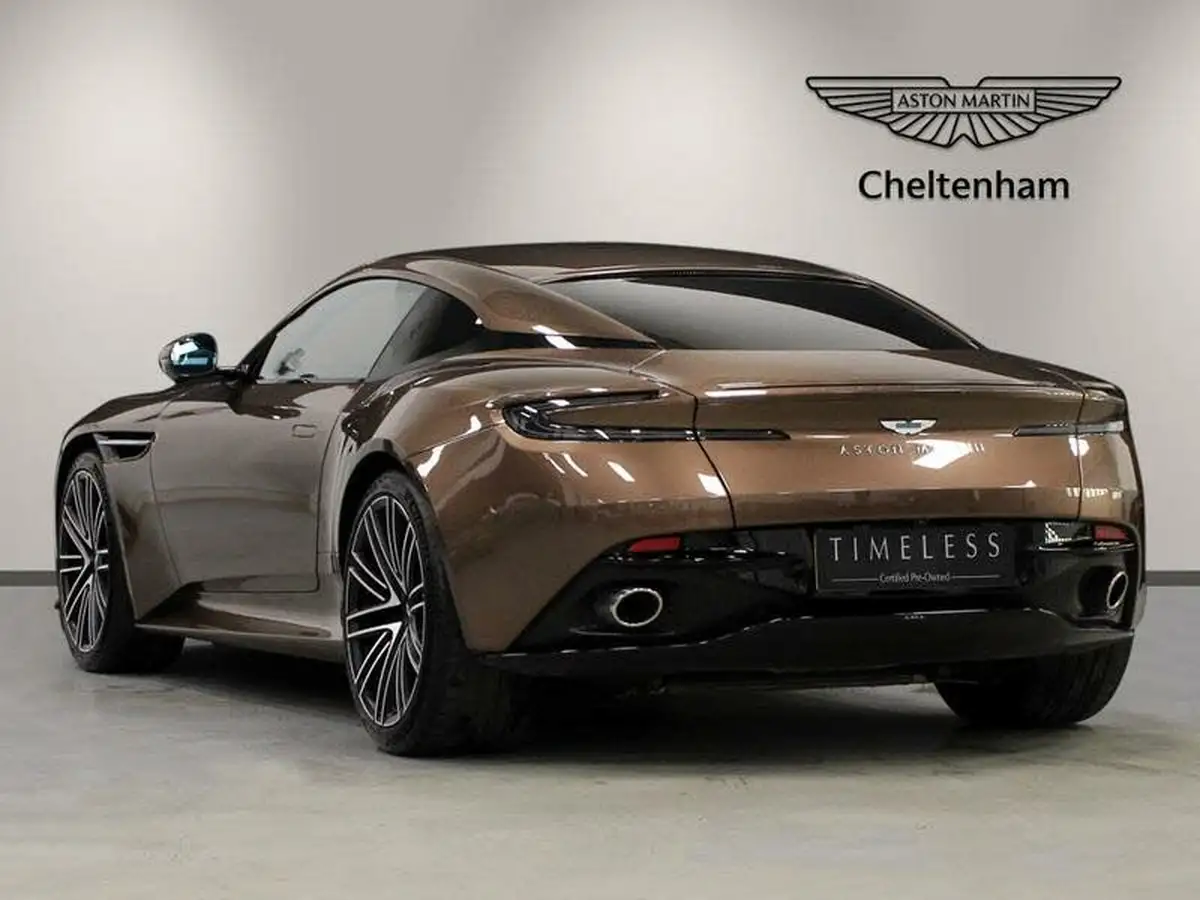 2024-aston-martin-dbs-52-v12-superleggera-volante-big-1