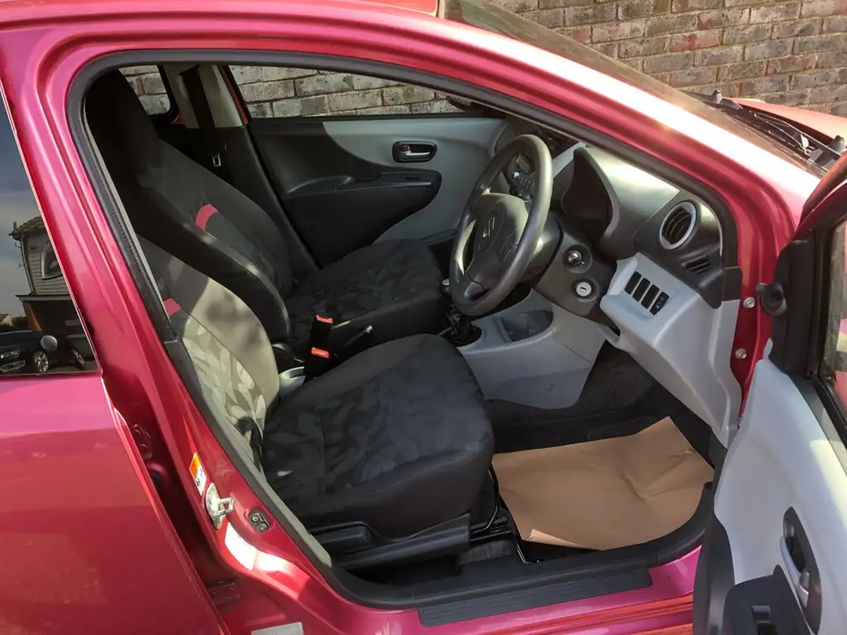 2009-suzuki-alto-10-sz3-big-10