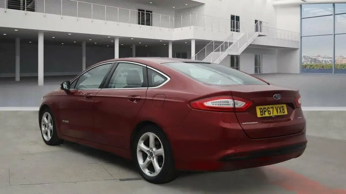 2018-ford-mondeo-20-tivct-titanium-big-6