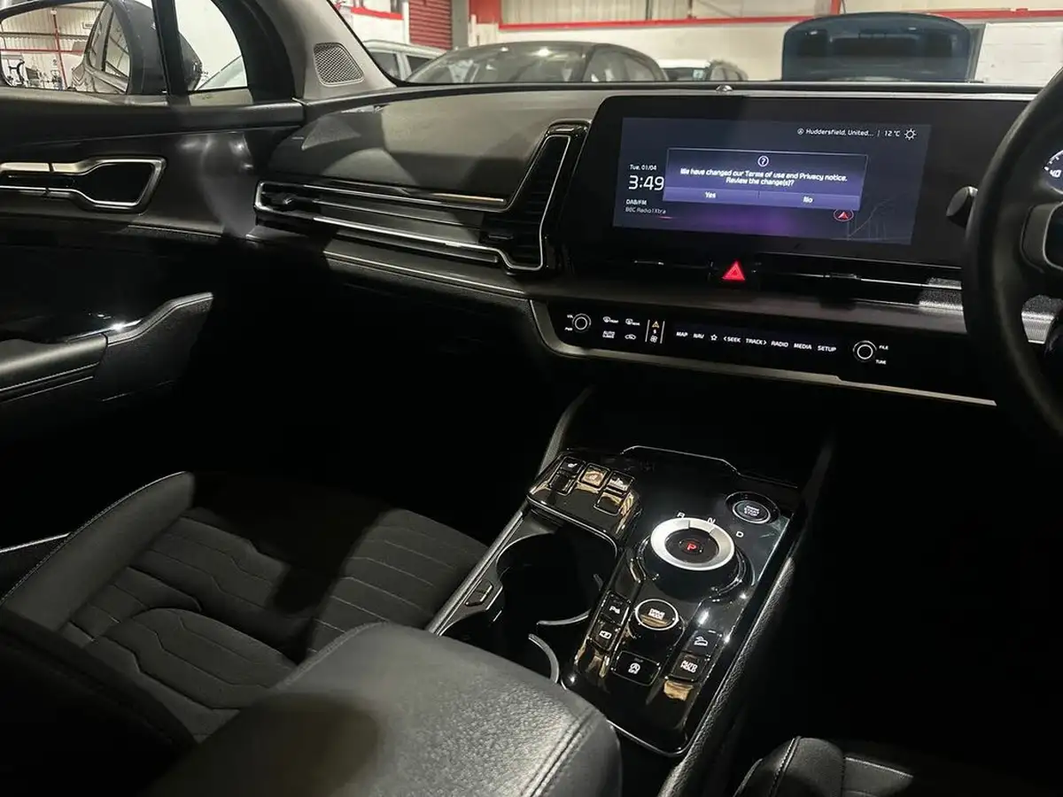 2023-kia-sportage-16-t-gdi-3-148bhp-48v-dct-big-16
