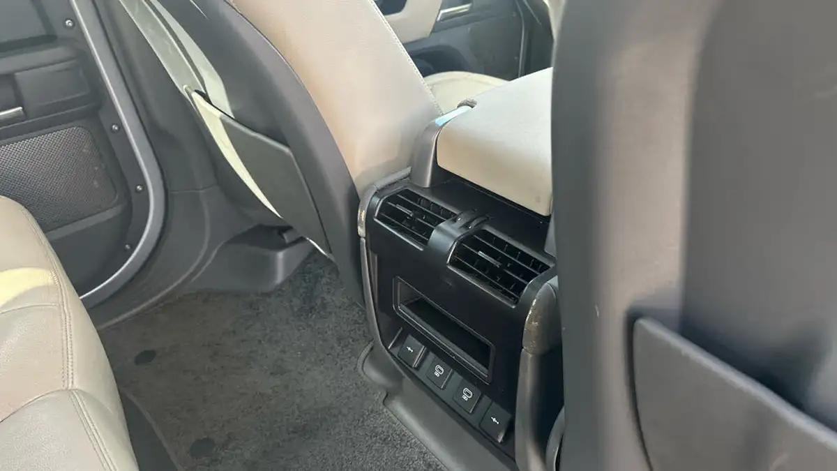2021-land-rover-110-defender-30-d250-hard-top-s-110-big-17