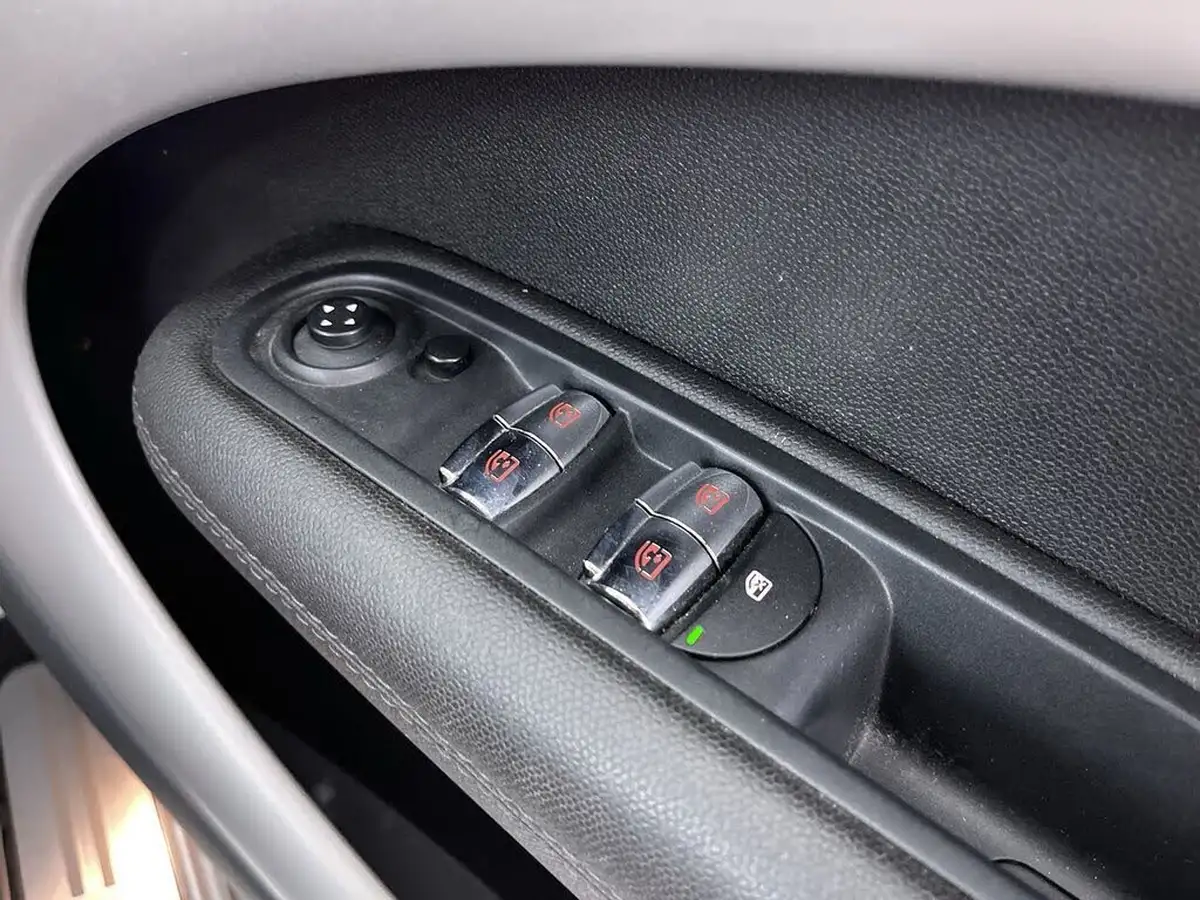2015-mini-countryman-16-one-big-48