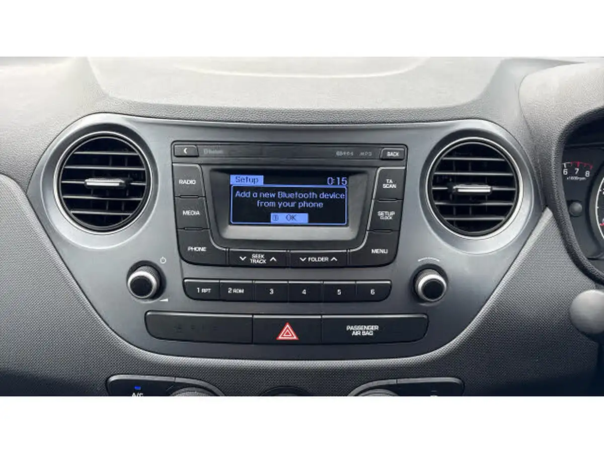 2017-hyundai-i10-10-se-big-31