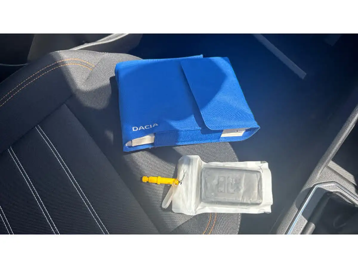 2021-dacia-sandero-stepway-10-tce-comfort-90bhp-auto-big-18