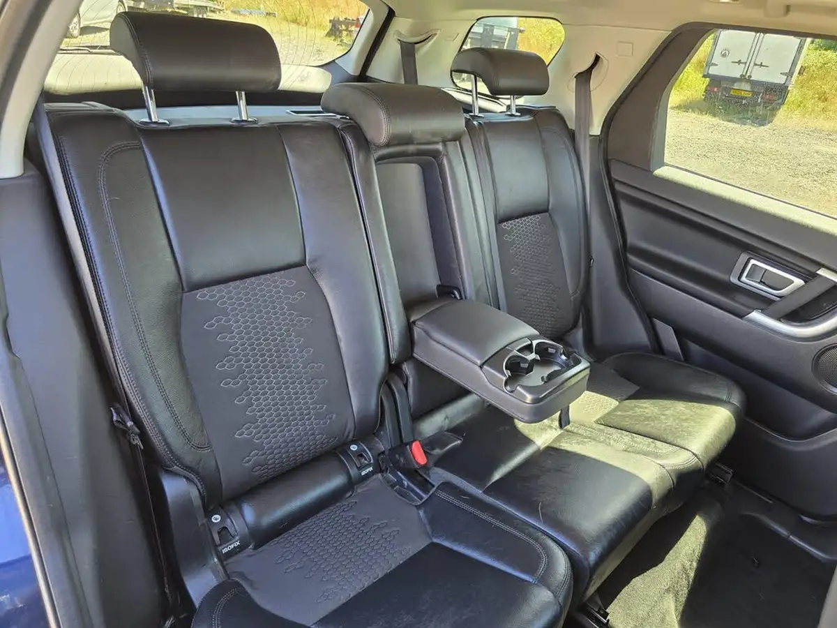 2017-land-rover-discovery-sport-20td4-se-tech-180ps-station-wagon-auto-big-23
