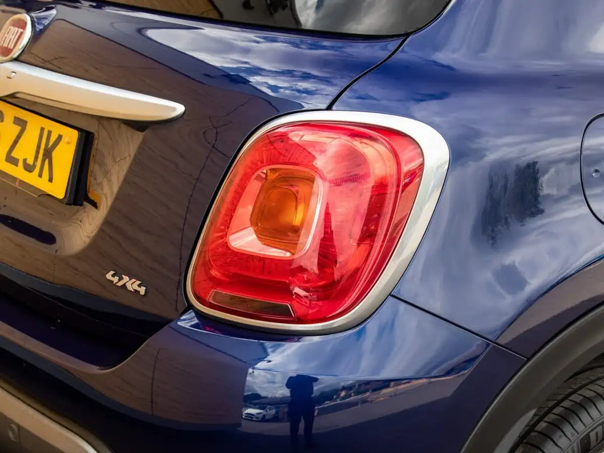 2016-fiat-500x-20multijet-cross-big-8