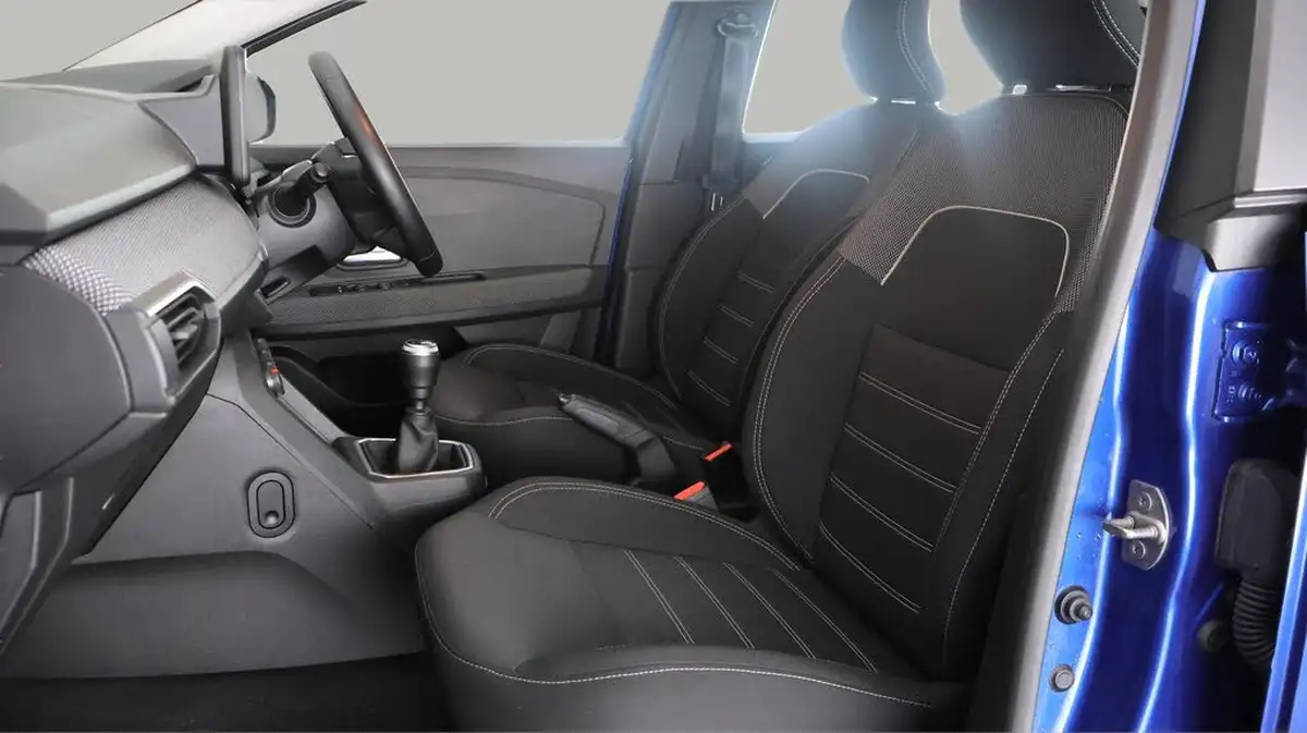 2022-dacia-sandero-10-tce-comfort-90bhp-big-13