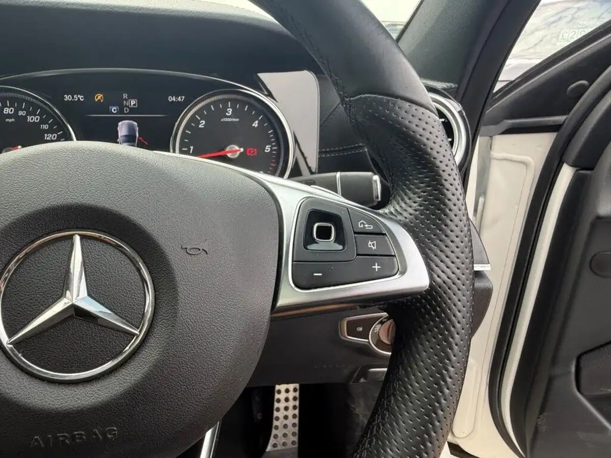 2016-mercedes-benz-e-class-20d-e220d-amg-line-premiumss-saloon-4d-big-18