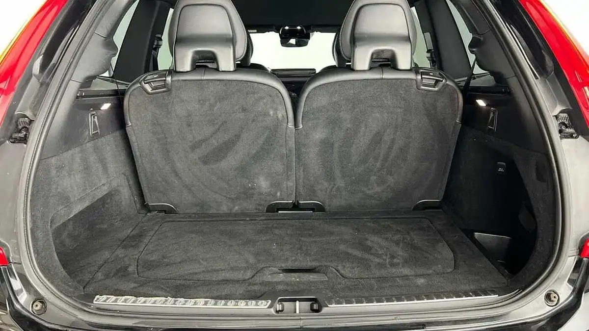 2022-volvo-xc90-20td-b5-r-design-big-4