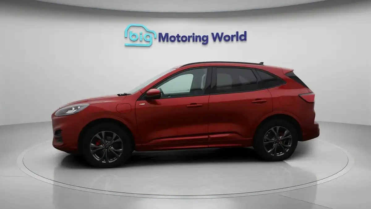 2022-ford-kuga-big-4