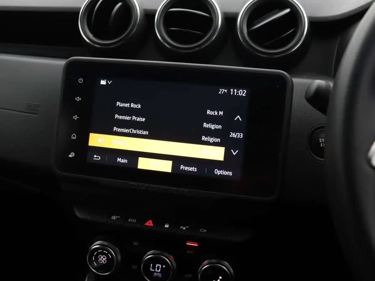 2022-dacia-duster-10-tce-prestige-big-28