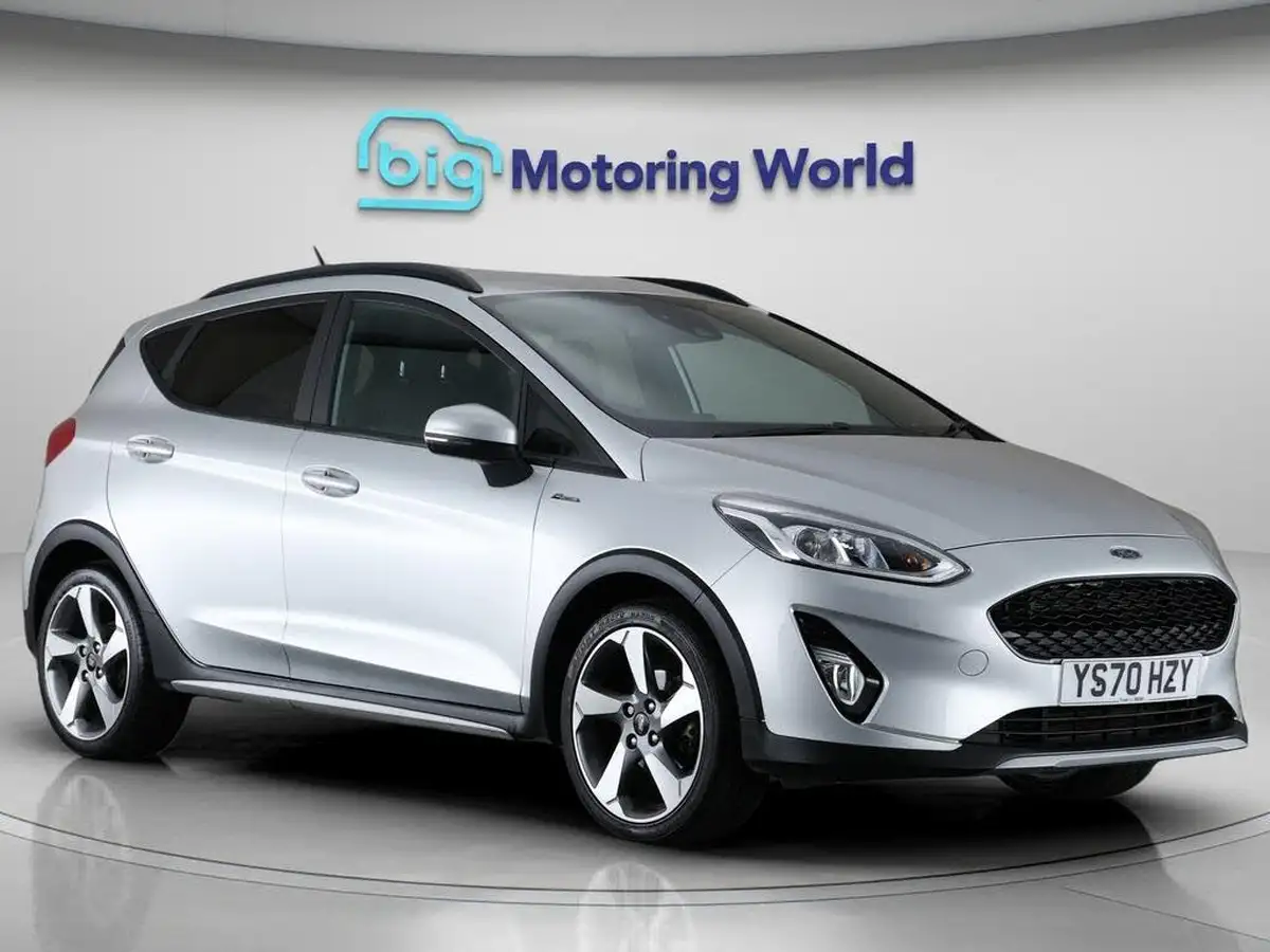 2020-ford-fiesta-big-0